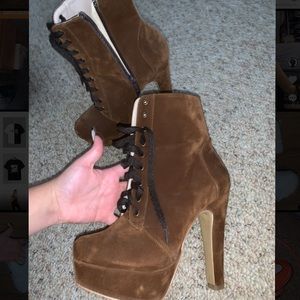 High heel boots size 8 1/2